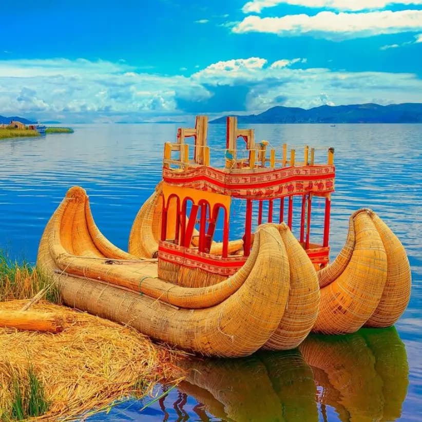 Full Day Tour to Lake Titicaca: Uros and Taquile Islands